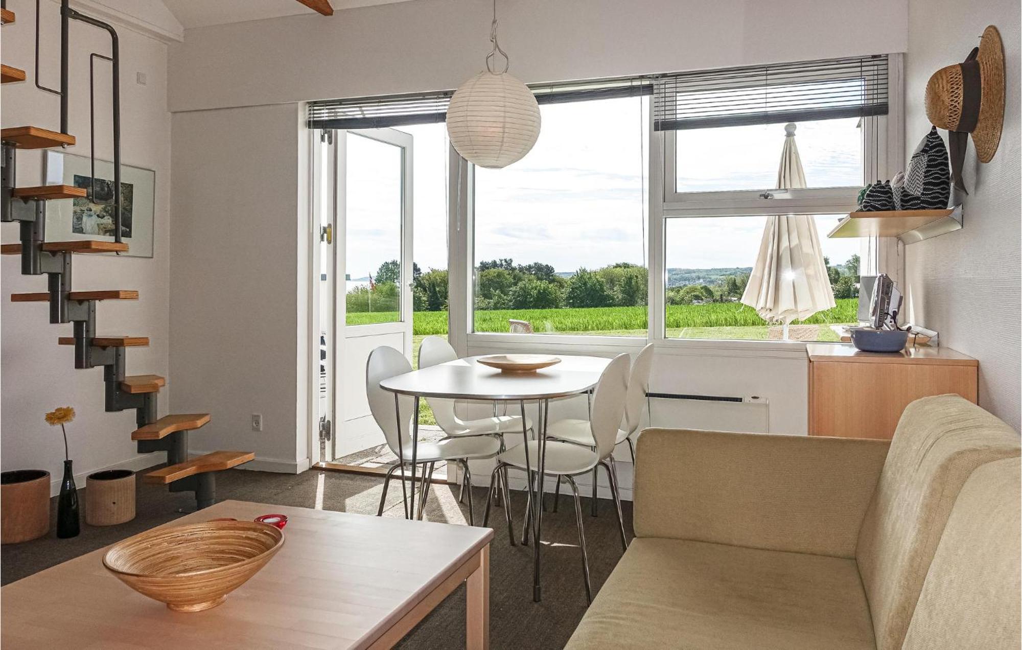 Nice Apartment In Allinge With House Sea View 외부 사진